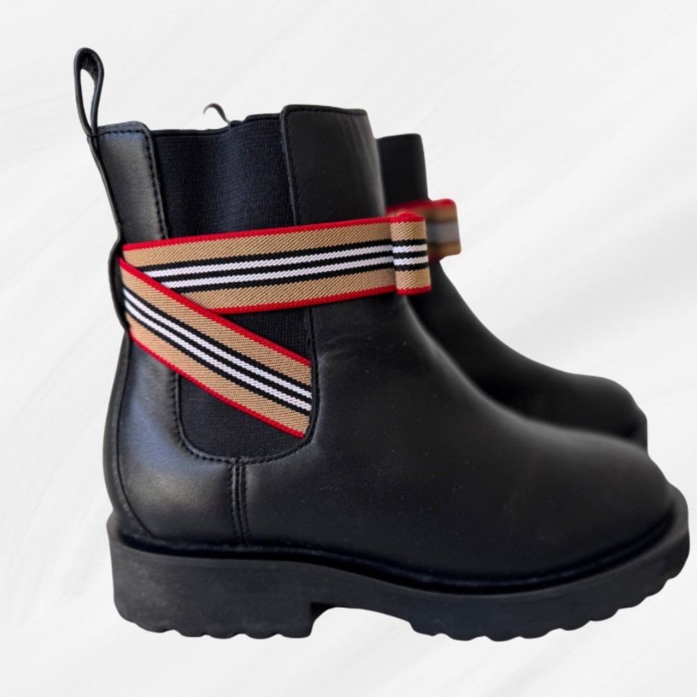 Burberry Kids Girls Chelsea Black Ankle Boots with Red Striped Bow